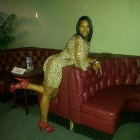 Meet your Posher, Falisa - Picture 12 of 12